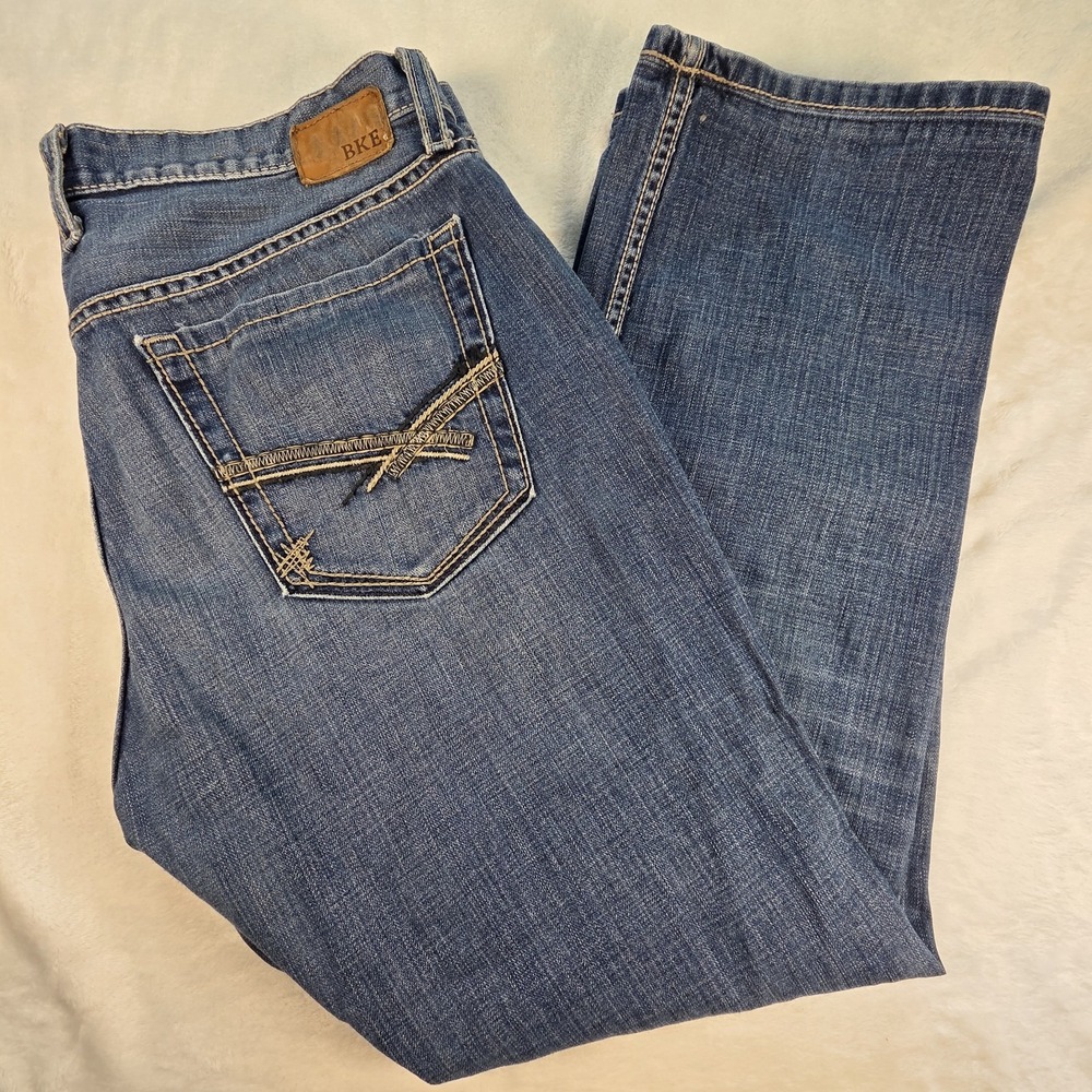 BKE Derek Jeans Mens 36x29 Blue Denim Straight Leg Distressed Medium Wash 36R